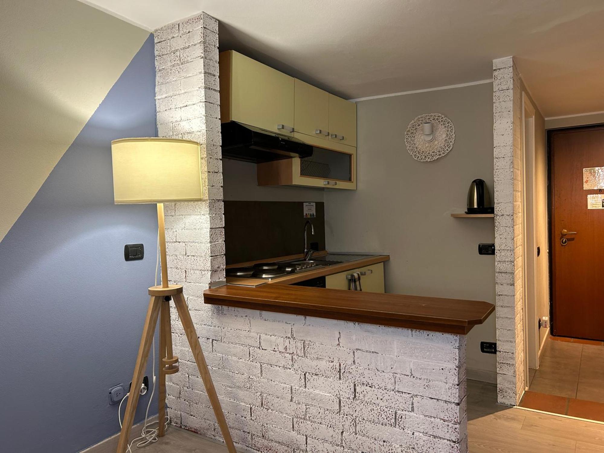 Alessandro 82 - Immobili E Soluzioni Rent Apartament *
